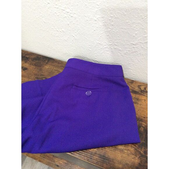 EP Pro Women’s Deep Purple Golf Shorts 10 NWOT Front side pockets - Picture 2 of 4